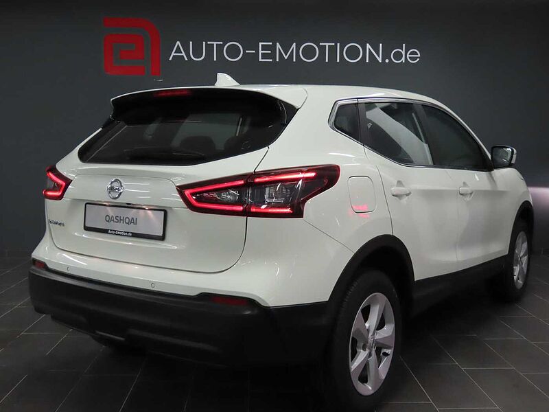 Nissan Qashqai 1.3 DIG-T SHIRO*SHZ*NAVI*Kamera*